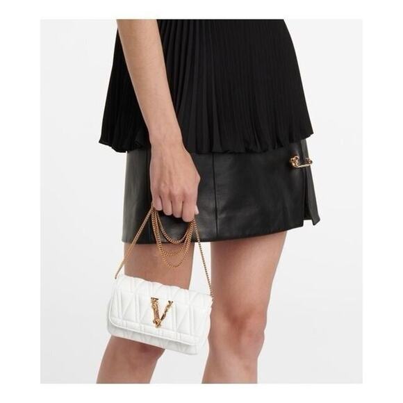 NWT Versace Virtus Mini White Quilted Leather Crossbody Bag with Gold Chain - Picture 3 of 15